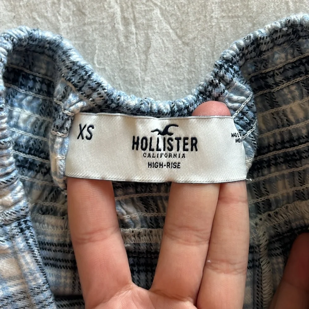 Blue Plaid Hollister Mini Skirt - Picture 2 of 3